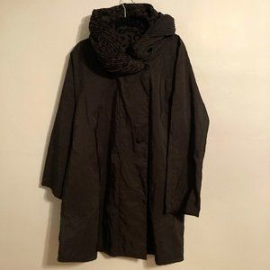 Reversible raincoat/windbreaker